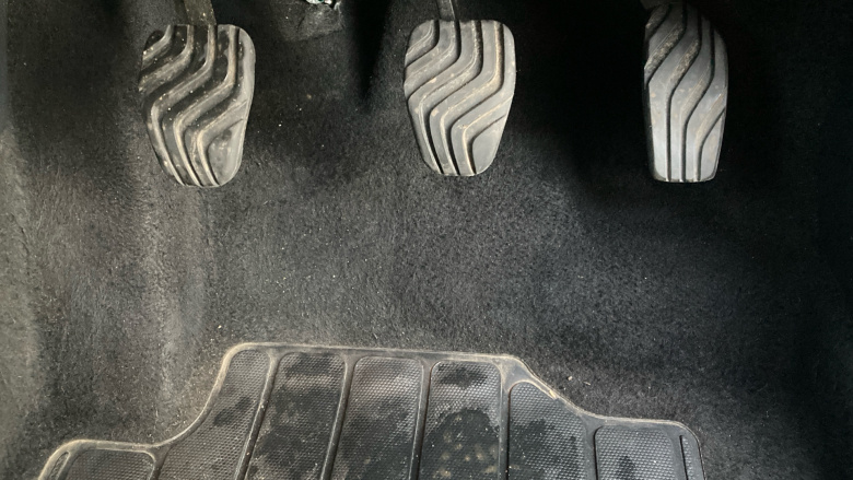 Nissan Juke 1.0 DiG-T 114 N-Connecta 5dr Petrol Hatchback